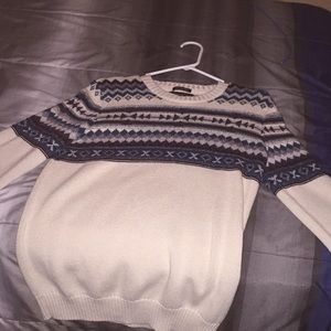 Nice barley used sweater